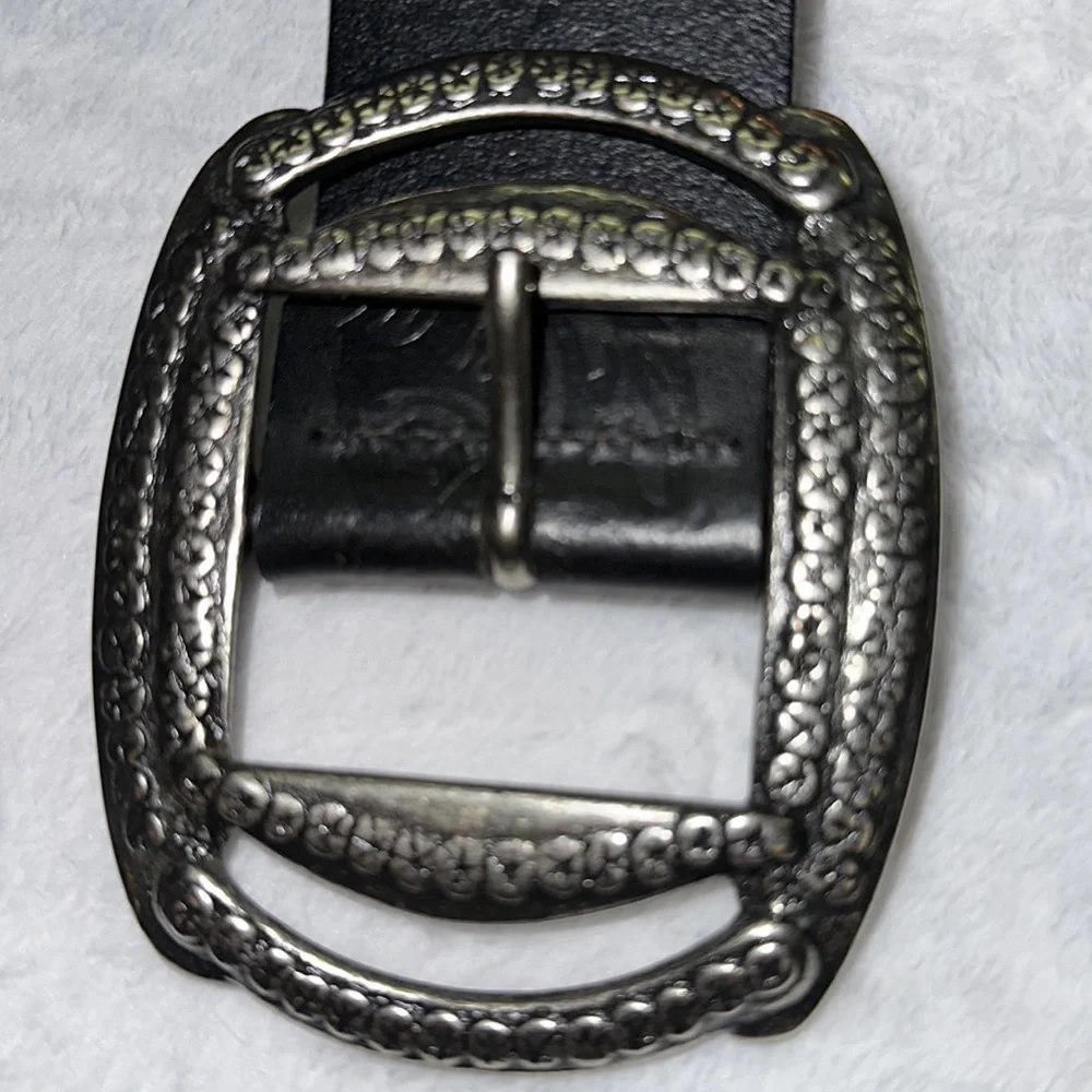 Genuine Leather Women’s Black Embossed Floral Silver Buckle Belt Medium
